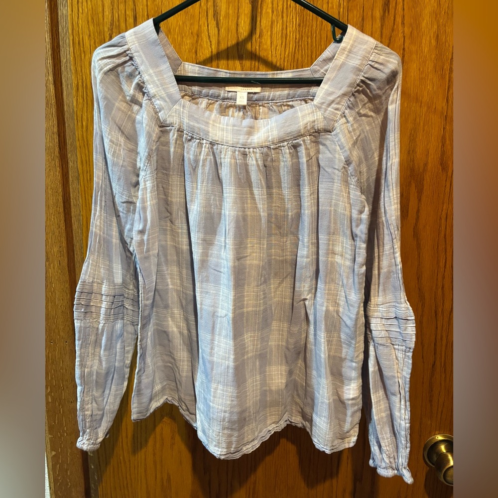 Women’s Lauren Conrad top
